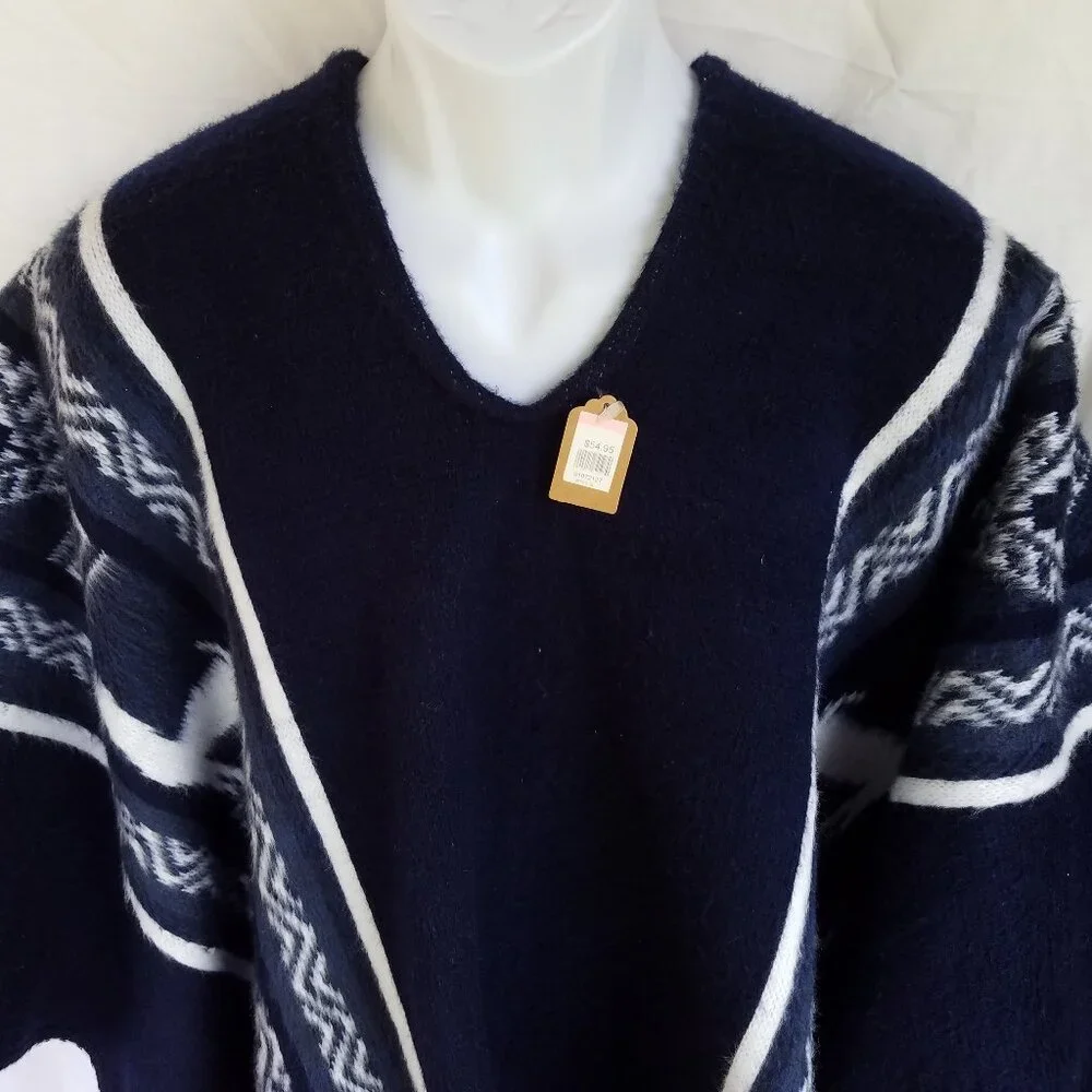NWT Tejidos Ruminahui Poncho Shawl Llama Blue White Alpaca Wool - Picture 3 of 10